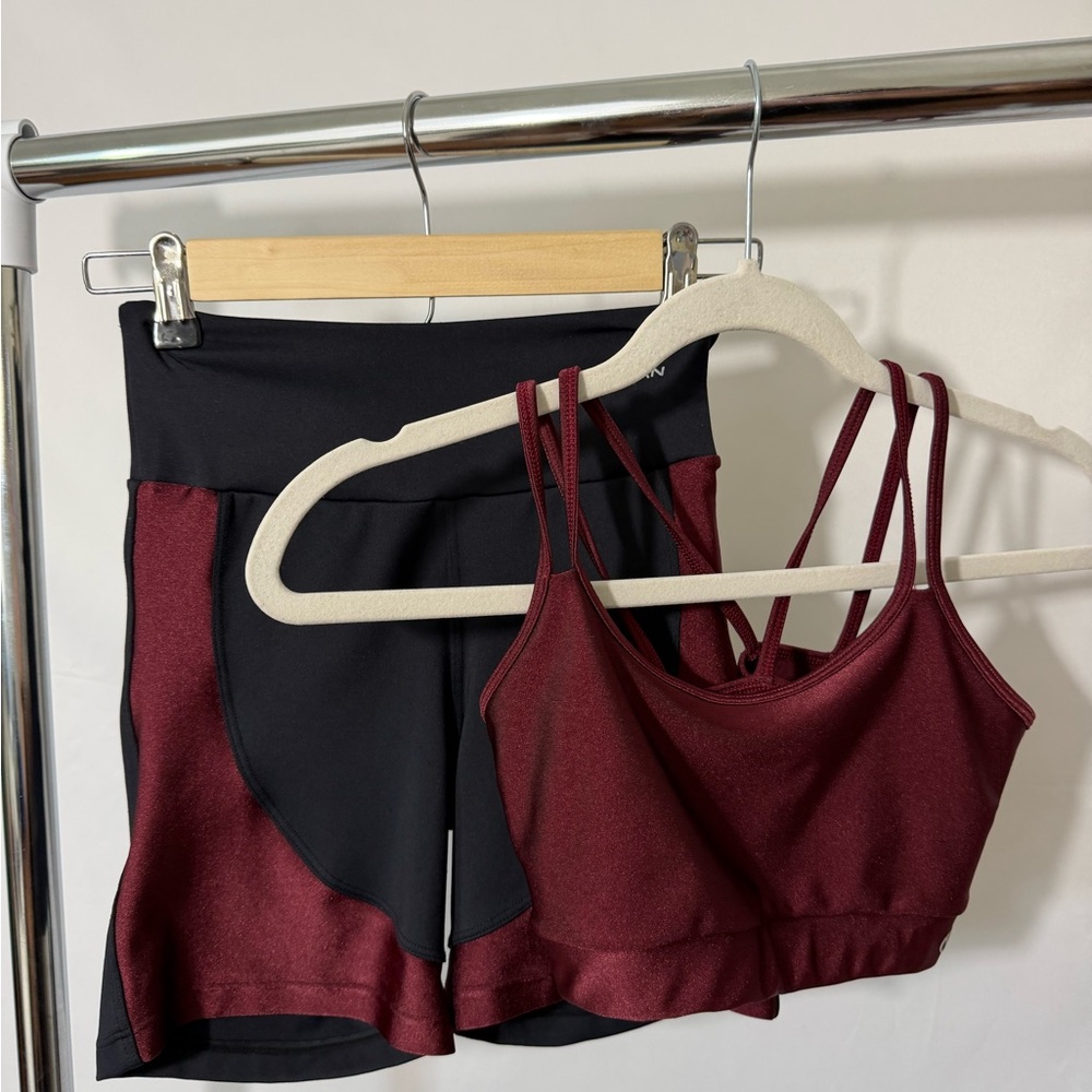 Matching Activewear Set Burgundy Black Sports Bra Biker Shorts Workout Set - Picture 2 of 13